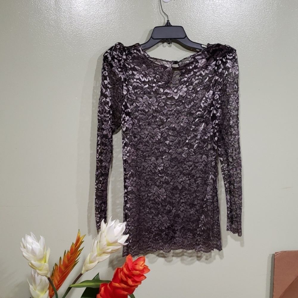 Beautiful Variations blouse - Picture 5 of 5
